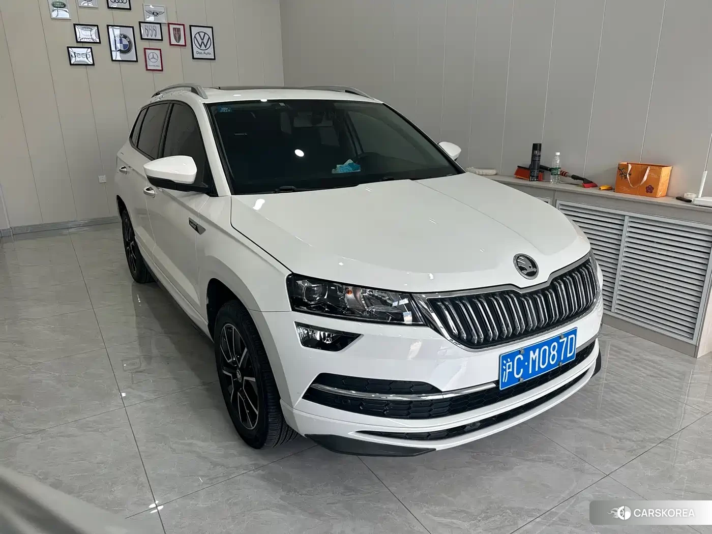 Skoda Karoq 2023 Белый из Китая, фото 6