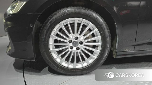 Audi A6 (C8) id 4900013 из Кореи 31