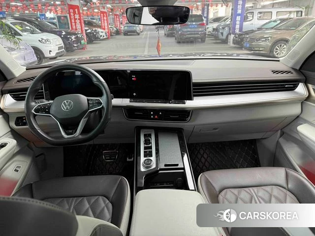 Volkswagen Tavendor 2023 Черный из Китая, фото 4