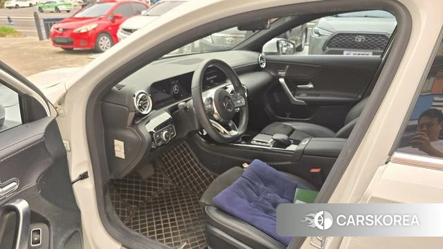 Mercedes-Benz A-Class 2021 Белый из Китая, фото 4