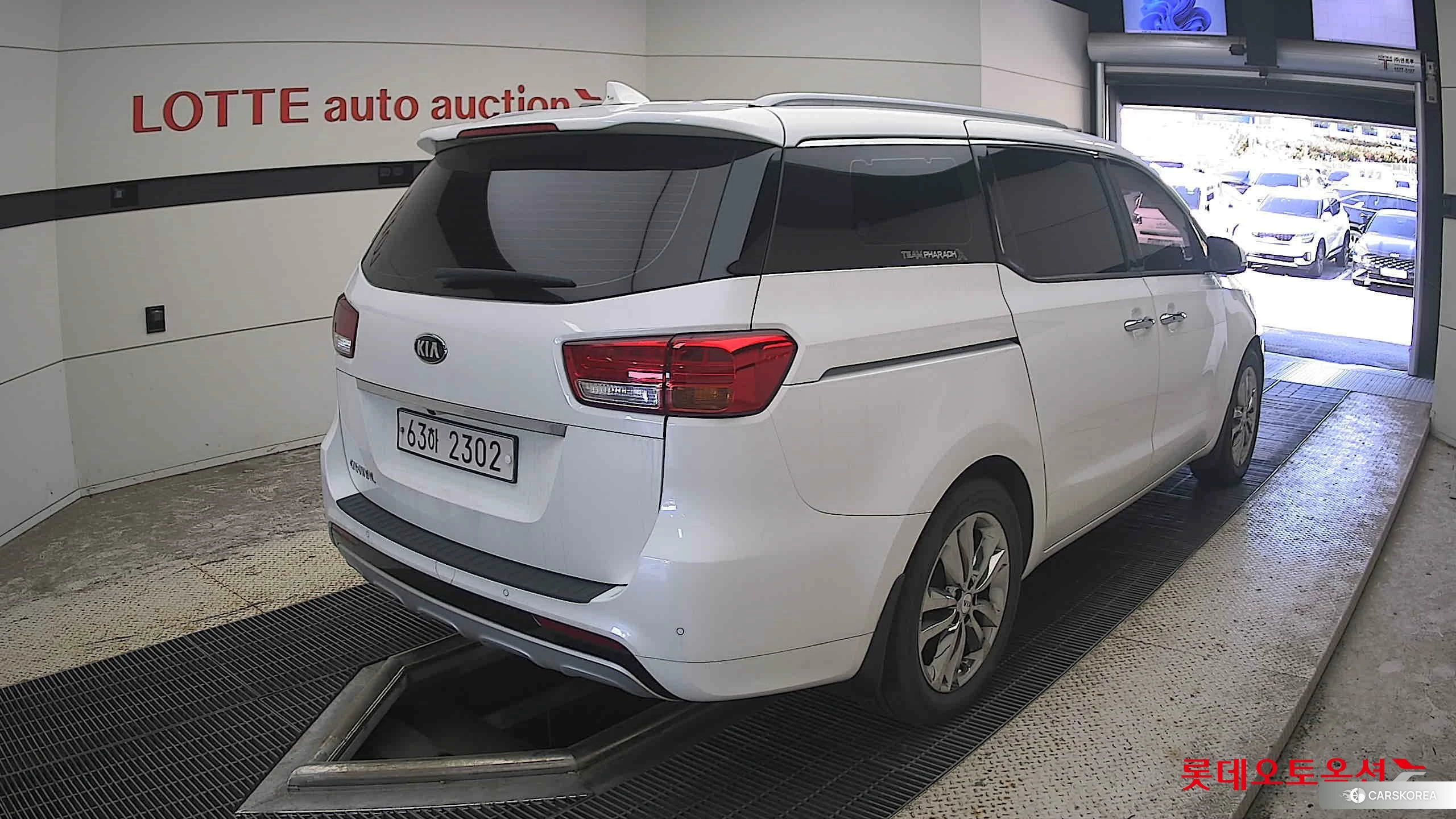 Kia Carnival id 4989989 из Кореи 30