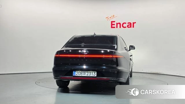 Hyundai Grandeur Hybrid (GN7) id 5001414 из Кореи 28