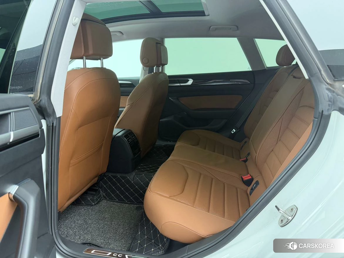 Volkswagen CC 2020 Белый из Китая, фото 4