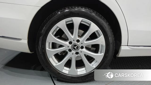 Mercedes-Benz E-Class W213 id 5023625 из Кореи 34