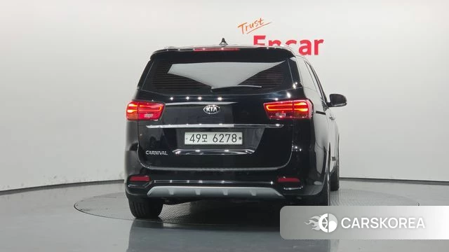 Kia The New Carnival id 5054693 из Кореи 21