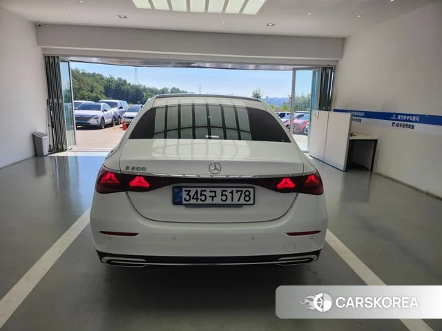 Mercedes-Benz E-Class W214 id 4964795 из Кореи 14