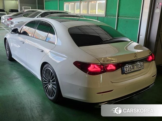 Mercedes-Benz E-Class W214 id 4921219 из Кореи 9