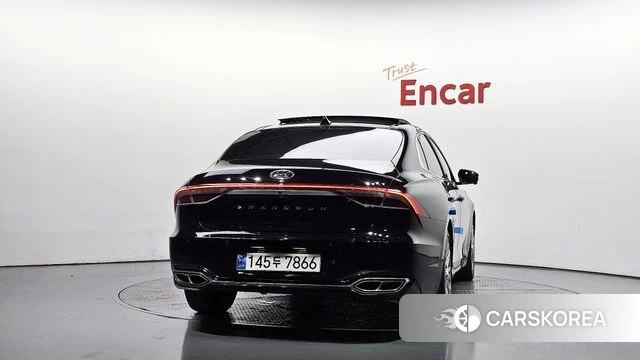 Hyundai The New Grandeur IG id 4959202 из Кореи 32