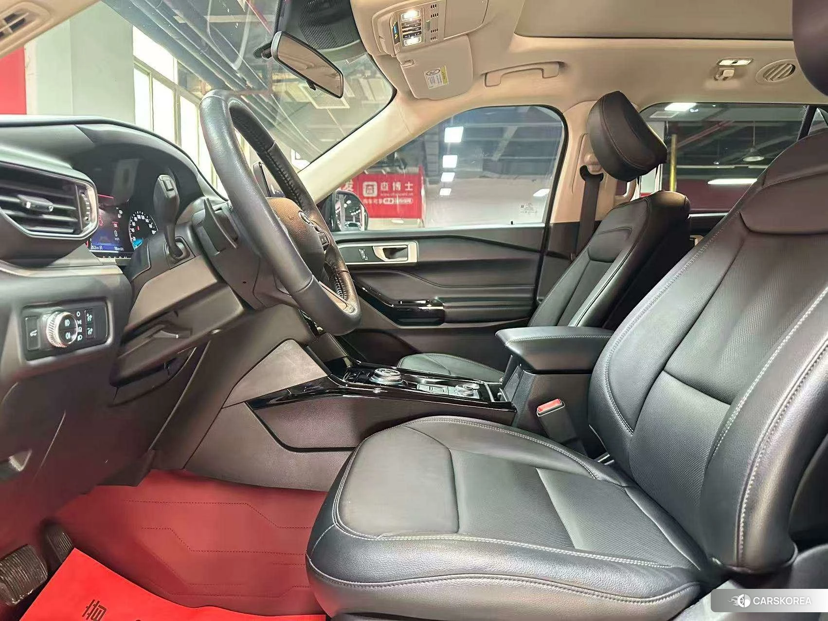 Ford Explorer 2020 Красный из Китая, фото 4