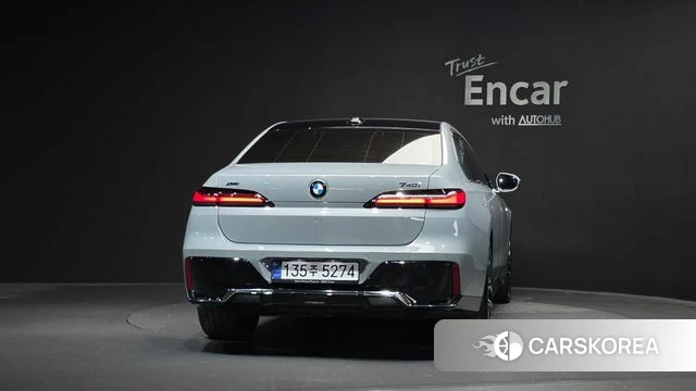 BMW 7 Series (G70) id 4928843 из Кореи 27