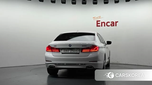 BMW 5 Series (G30) id 5029230 из Кореи 14