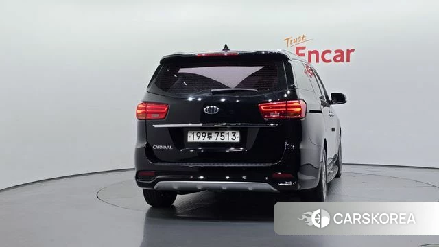 Kia The New Carnival id 5054680 из Кореи 14