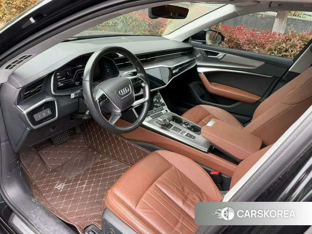 Audi A6 2021 Черный из Китая, фото 4