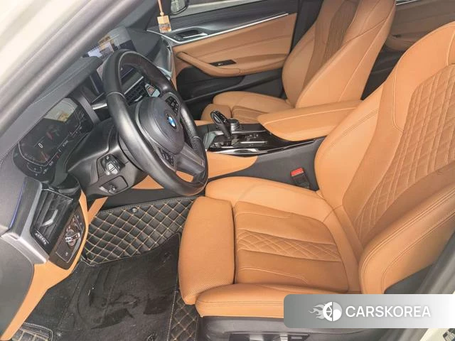 BMW 5 series 2023 Белый из Китая, фото 4