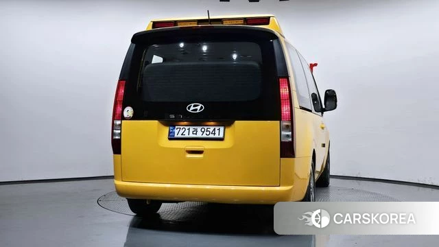 Hyundai Staria id 5039068 из Кореи 14
