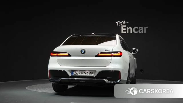BMW 7 Series (G70) id 5033761 из Кореи 27