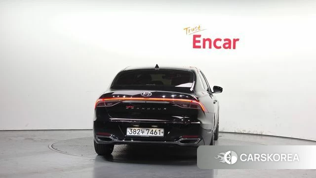 Hyundai The New Grandeur IG id 4331206 из Кореи 24