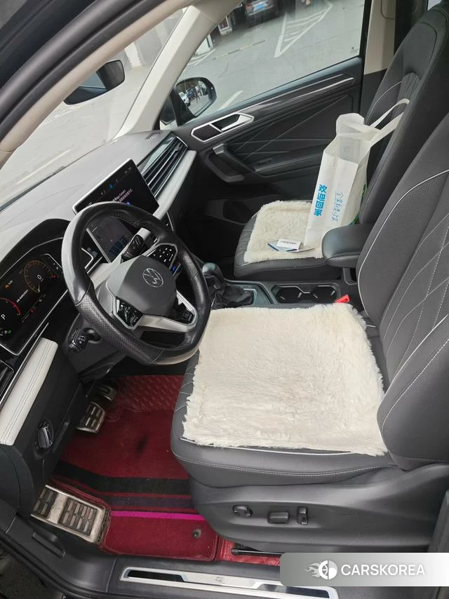Volkswagen Tiguan L 2022 Черный из Китая, фото 4