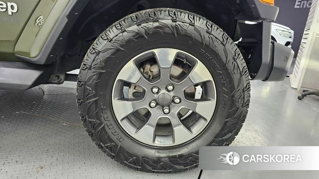 Jeep Wrangler (JL) id 4937015 из Кореи 24