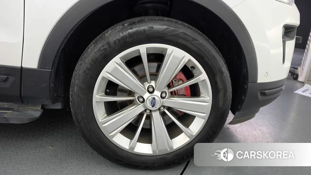 Ford Explorer id 4993197 из Кореи 24