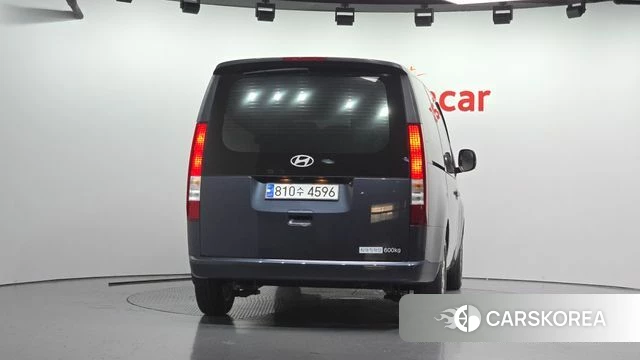 Hyundai Staria id 4762666 из Кореи 14