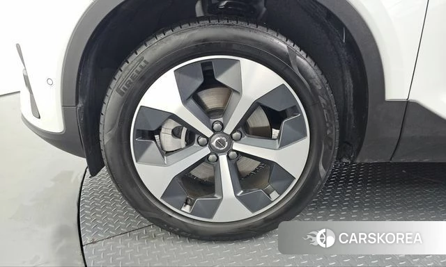 Volvo XC40 id 5032882 из Кореи 31