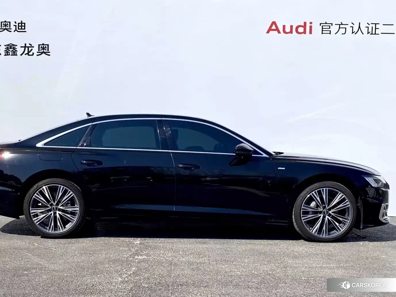Audi A6L 2023 Черный из Китая, фото 4
