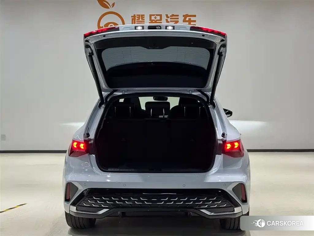 Audi A3 2025 Белый из Китая, фото 6