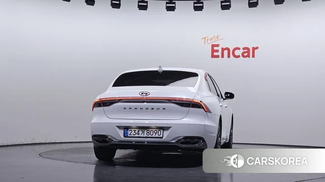 Hyundai The New Grandeur IG Hybrid id 4754663 из Кореи 14
