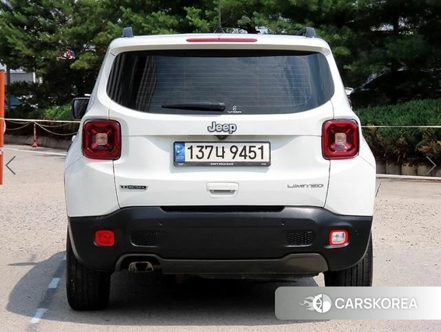 Jeep Renegade id 4992976 из Кореи 14