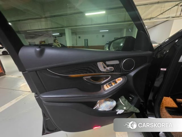 Mercedes-Benz GLC-Class X253 2018 Черный из Кореи, фото 6