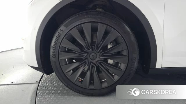 Tesla Model Y id 4736292 из Кореи 28