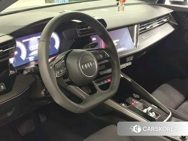 Audi A3 2021 Белый из Китая, фото 4