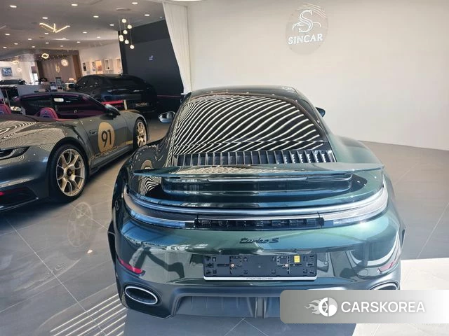 Porsche 911(992) id 4964102 из Кореи 14