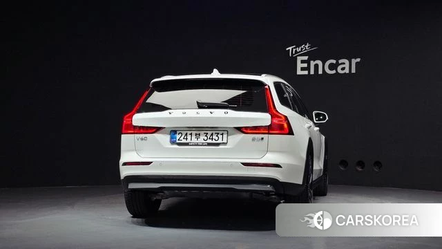 Volvo V60 Cross-Country 2nd Generation id 5038932 из Кореи 29