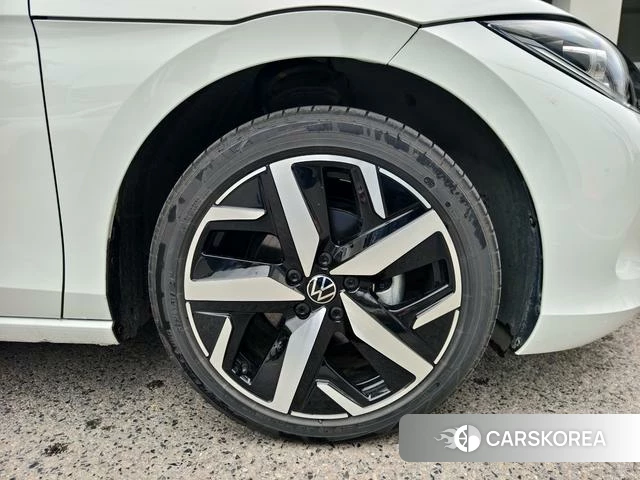 Volkswagen Lamando 2024 Белый из Китая, фото 5
