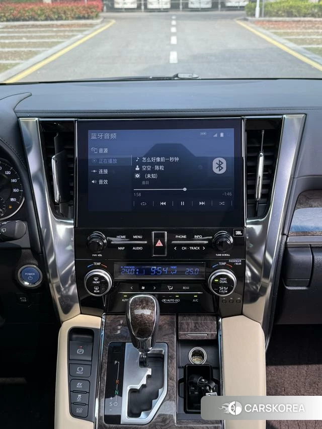 Toyota Vellfire 2021 Черный из Китая, фото 6
