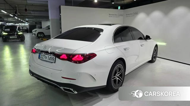 Mercedes-Benz E-Class W214 id 4979983 из Кореи 14