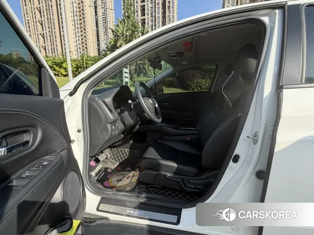 Honda Vezel 2021 Белый из Китая, фото 5
