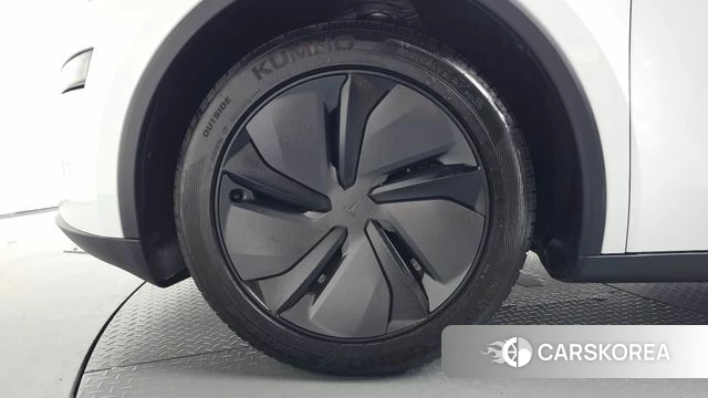 Tesla Model Y id 4870459 из Кореи 28