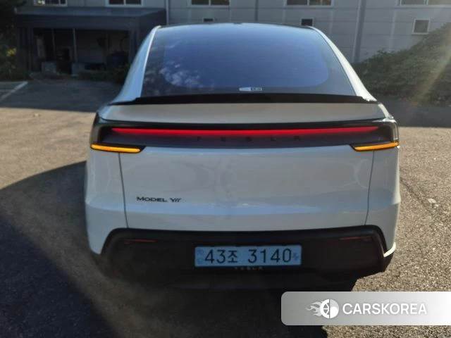 Tesla Model Y id 4777902 из Кореи 13
