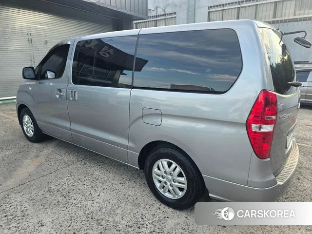 Hyundai The New Grand Starex id 4759854 из Кореи 14