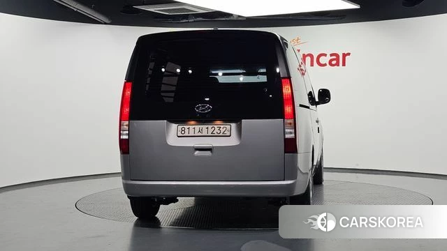 Hyundai Staria id 5027571 из Кореи 24