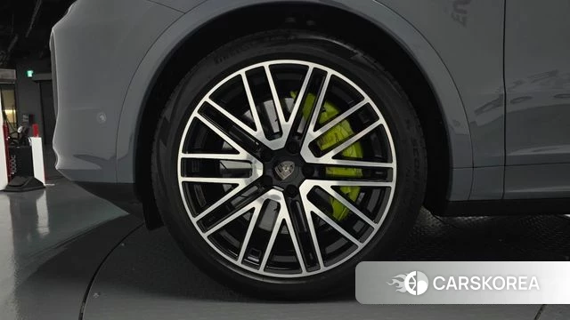 Porsche Cayenne (PO536) id 4964289 из Кореи 34