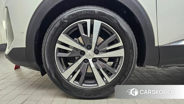 Peugeot 5008 second generation id 4922758 из Кореи 24