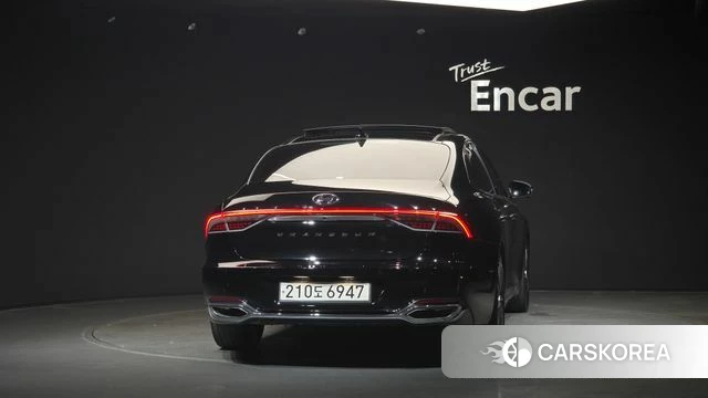 Hyundai The New Grandeur IG id 4721564 из Кореи 26