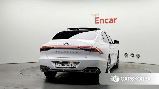 Hyundai The New Grandeur IG id 4371267 из Кореи 14