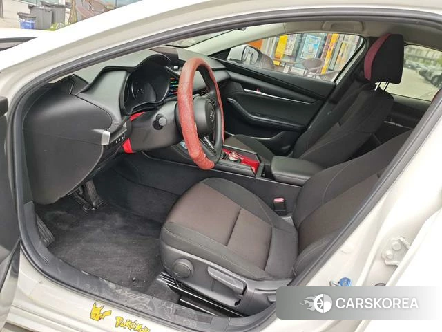 Mazda 3 2021 Белый из Китая, фото 4