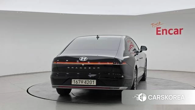 Hyundai Grandeur (GN7) id 4957697 из Кореи 14
