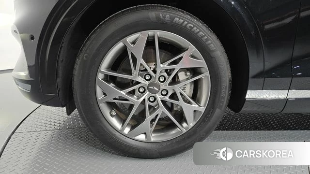 Genesis GV70 id 4950777 из Кореи 30